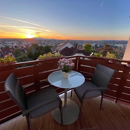 Bellavista 1 Apartman Eger Eksteriør billede