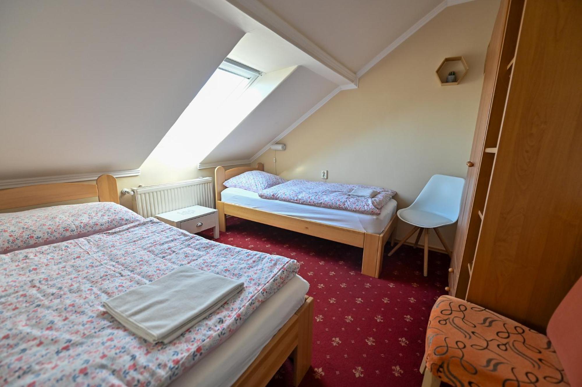 Bellavista 1 Apartman Eger Eksteriør billede