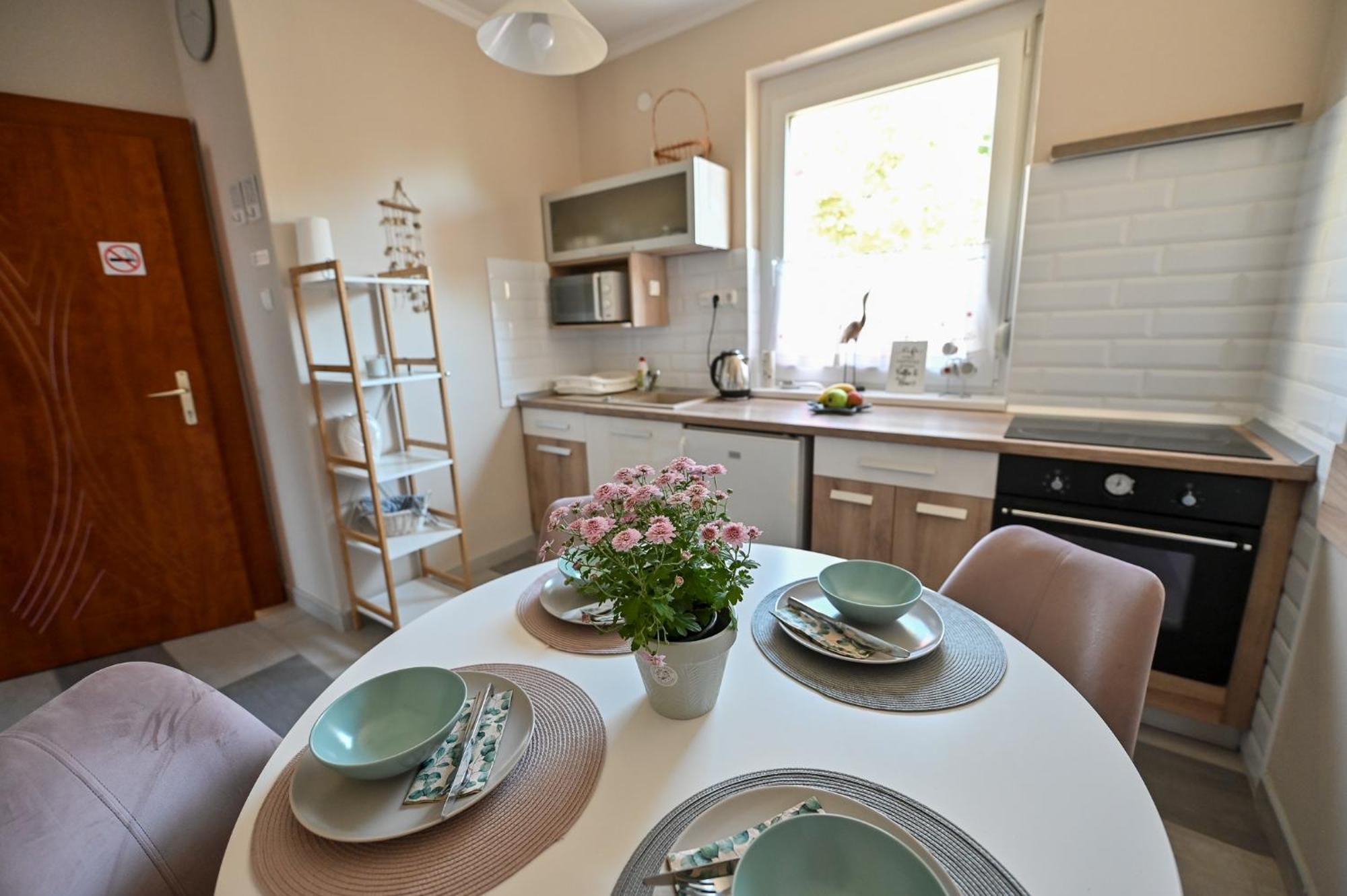Bellavista 1 Apartman Eger Eksteriør billede